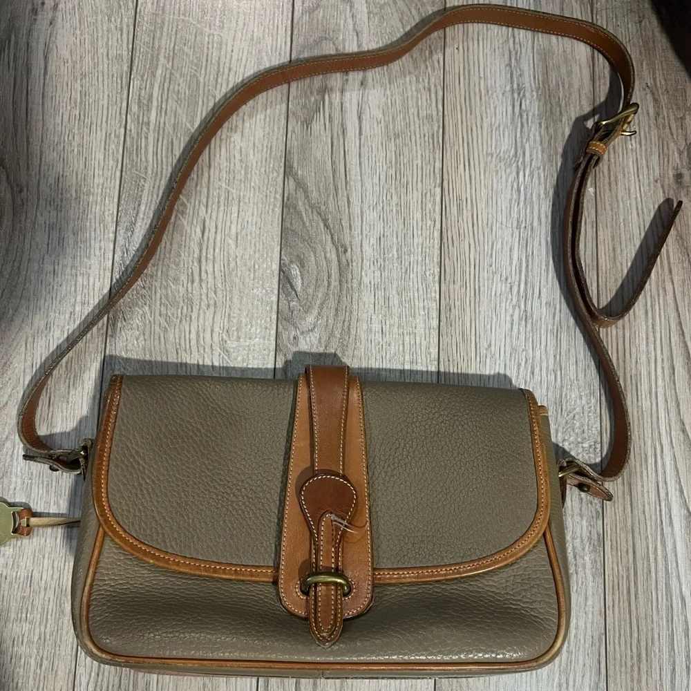 Vintage leather dooney and bourke - Picture 1 of 9